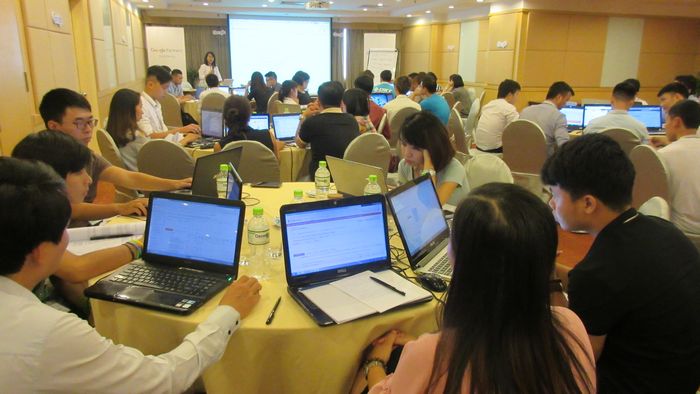 Vinaweb tham gia khóa đào tạo Google Adwords Partner tại Hà Nội